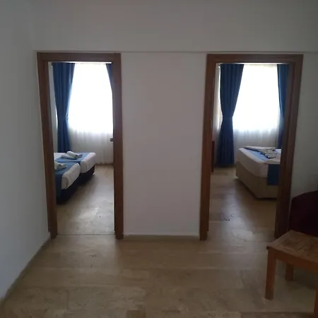Club Blue White Hotel 3*
