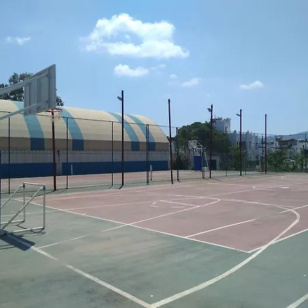 Club Blue White Hotell 3*